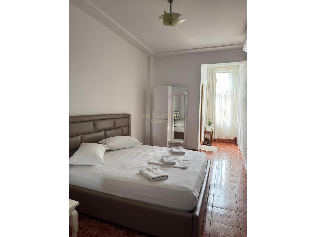 HOTEL FOR RENT ON ELBASAN STREET! - 30,000 € /Month