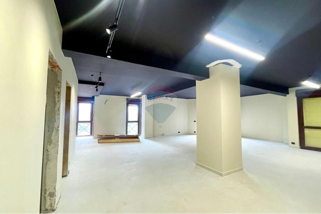 OFFICE SPACE FOR RENT AT TORRE DRINI!