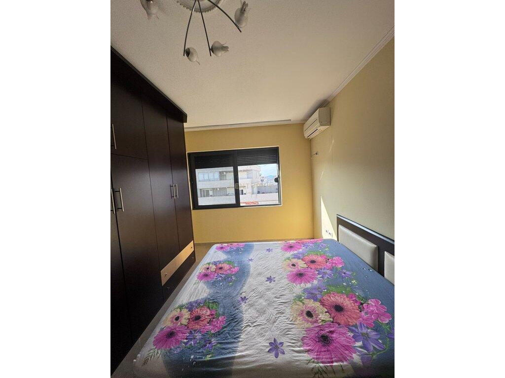 Appartamento 2+1 In Affitto ad Astir, Tirana - Prezzo: Contattare | 95 m²