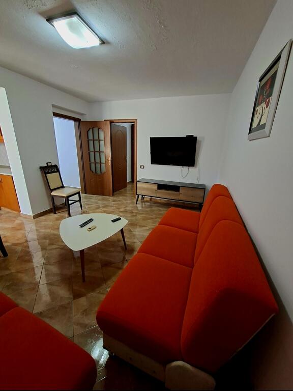 APARTAMENT 1+1 ME QIRA MYSLYM SHYRI