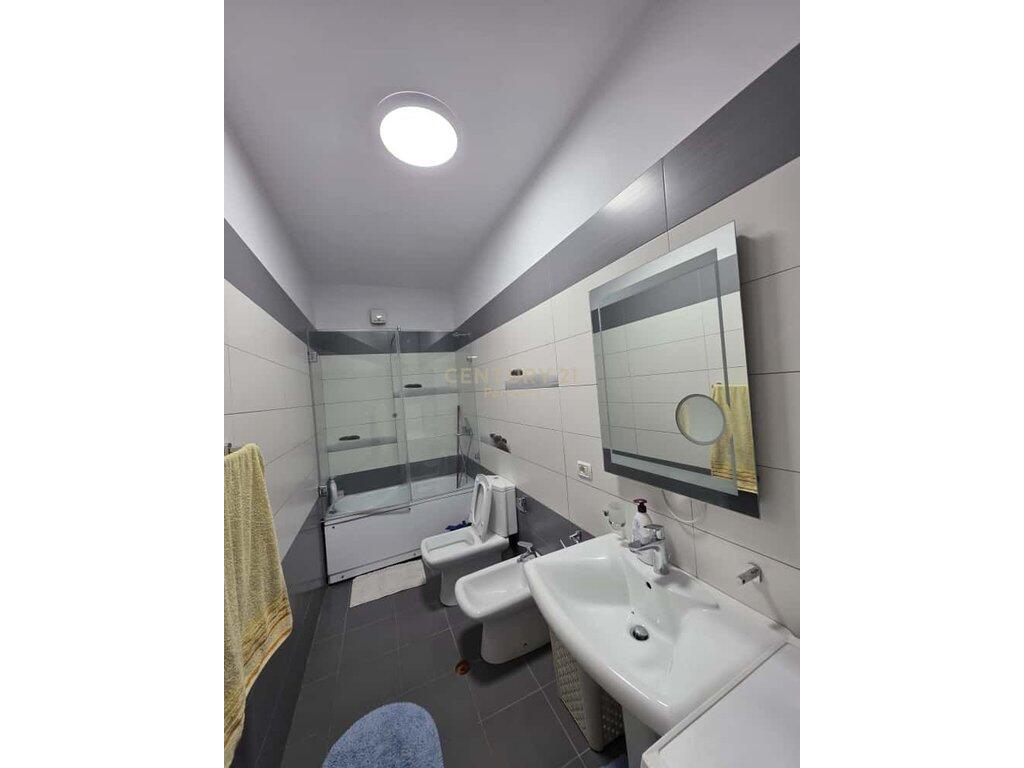 Qira, APARTAMENT 2+1+2 TUALETE + 2 BALLKONE TEK KOMPLEKSI PANORAMA