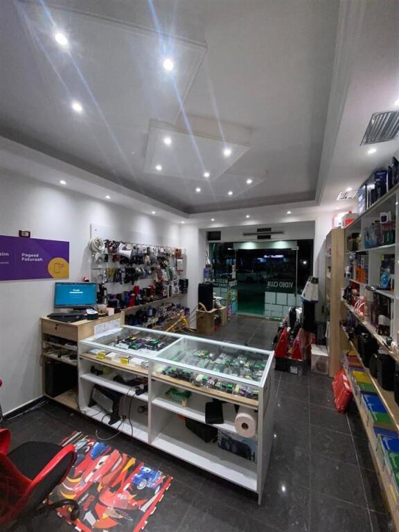 SHOP FOR RENT 60M2 ASTIR 500 EURO