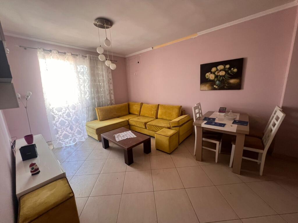 Okazion Apartament 1+1 per shitje ne Astir me hipoteke