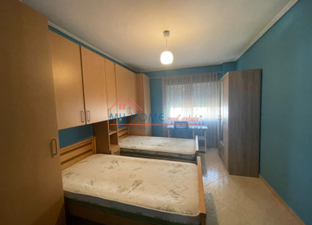 Apartament 2+1 ne shitje Rruga e Kavajes ne Tirane