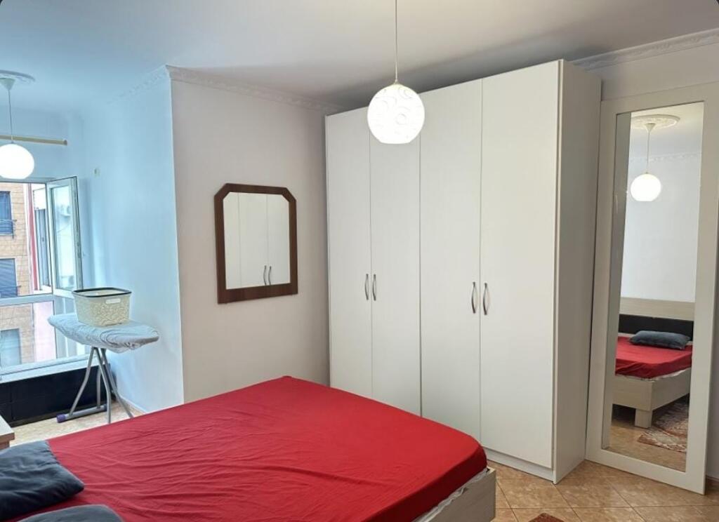 Apartament 2+1 me qira tek Zogu i Zi