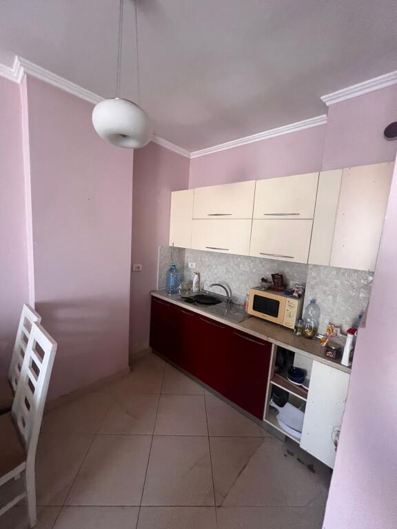 Okazion Apartament 1+1 per shitje ne Astir me hipoteke