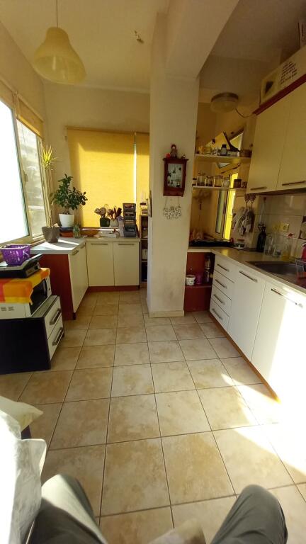 Vendiamo appartamento 1+1 al Liqeni i Thate
