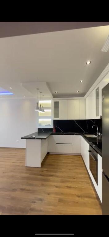 Apartament 2+1 me qira Paskuqan , White Palace
