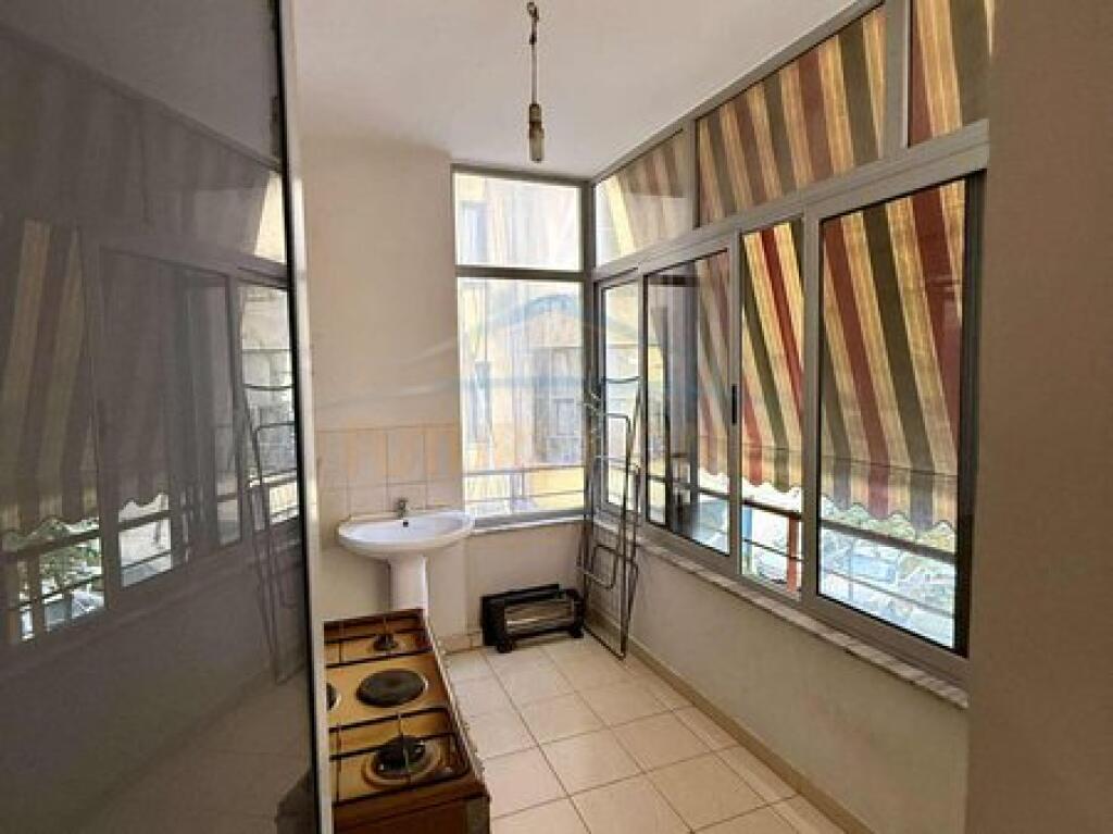Qera , Apartament 1+1 – Shkolla “Partizani”, Tiranë