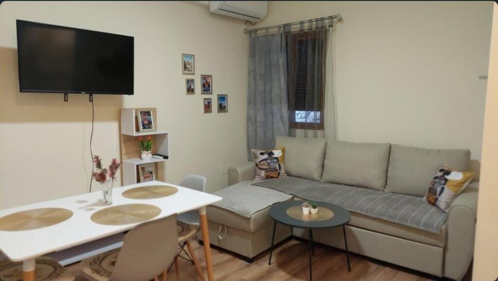 Apartament 1+1 me qira tek Myslym Shyri!