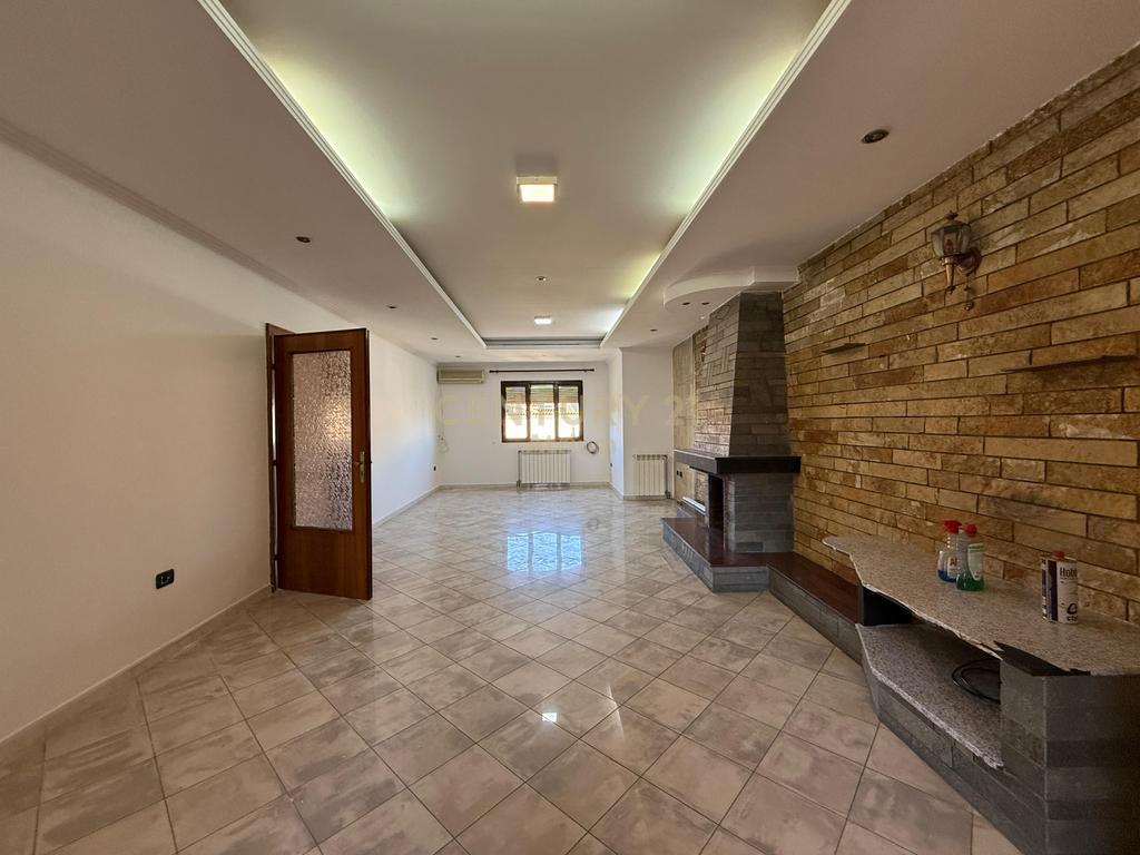JEPET ME QIRA APARTAMENT 3+1+2 PRANE KOMPLEKSIT GRAND !