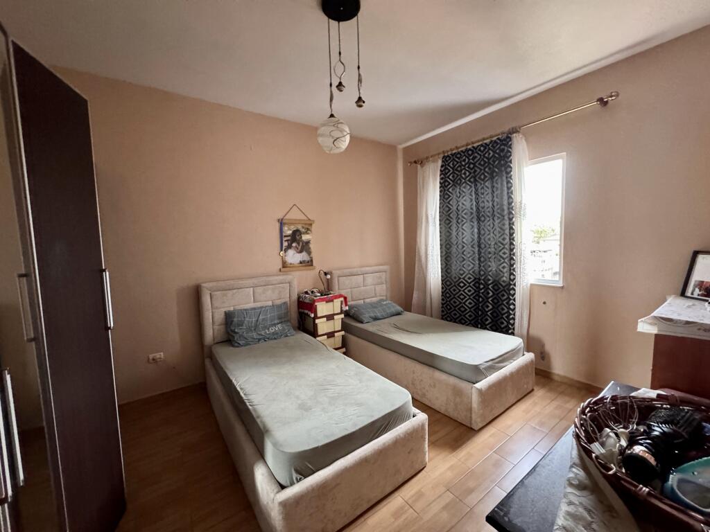 📣 SHITET Apartament 2+1 📍 Ali Dem, Prane Tregut Te Ri Elektrik ✨
