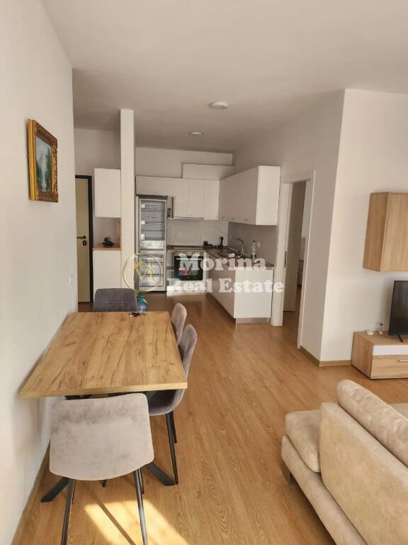 Qera, Apartament 2+1, Rruga e Dibres, 650 Euro/Muaj.