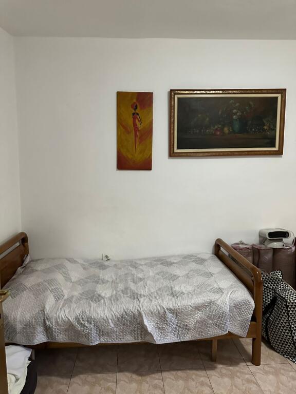 Ndarje Qeraje  per 6 ose me shume student tek Ringu , ne Don Bosco
