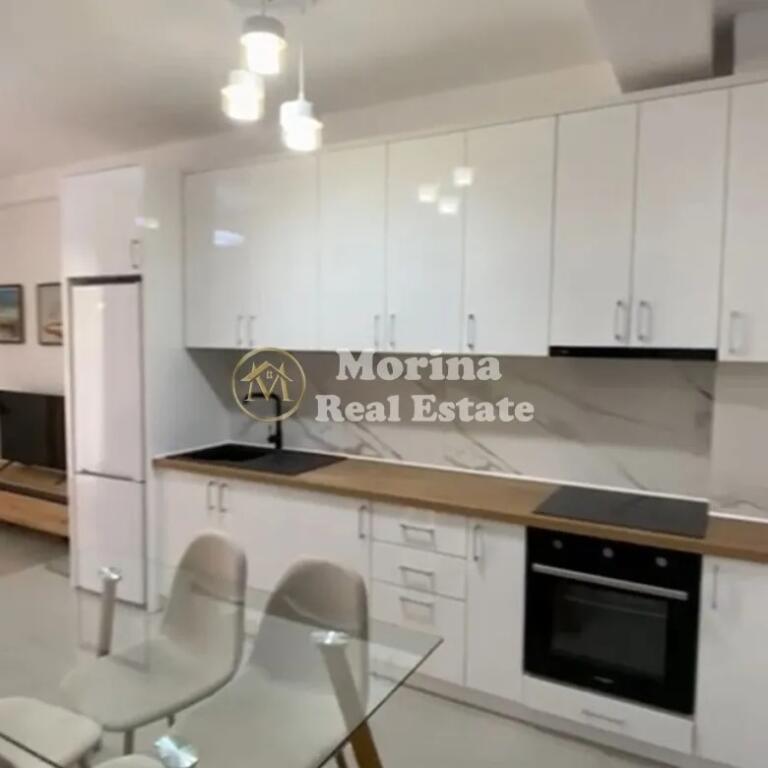 Affitto, Appartamento 1+1, Via Durazzo, 750 Euro