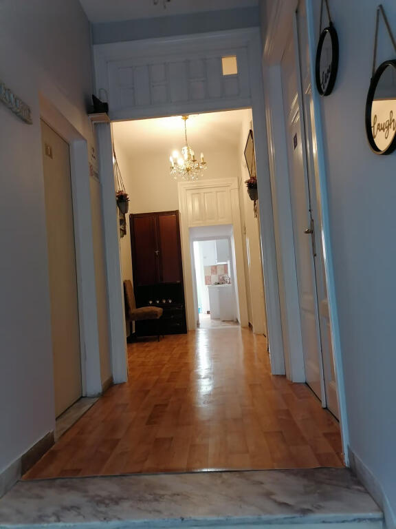 Apartament Me Qera 1+1 Tek Kodra e Diellit (ID B210802) Tirane