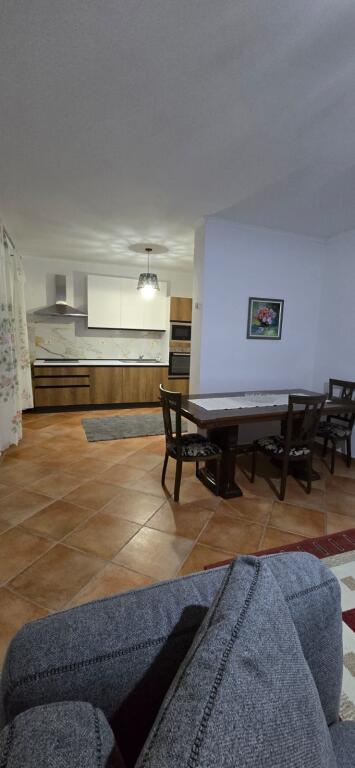 Japim me qera duplex 2+1 te Vilat Gjermane