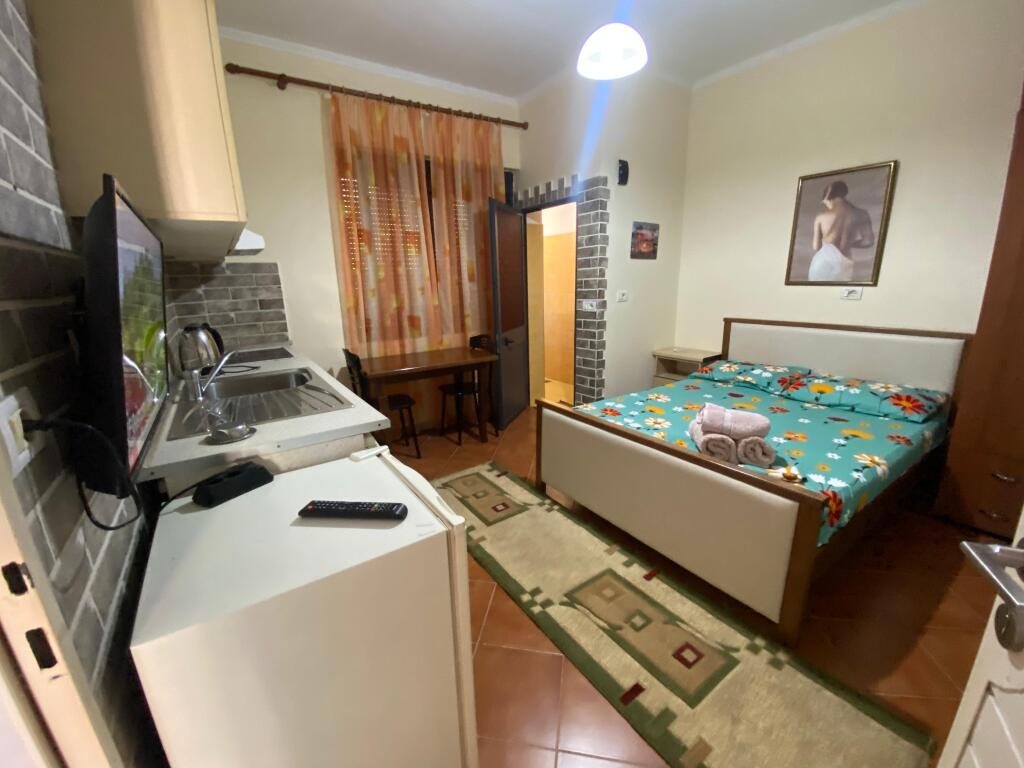 🟢 6 studio apartments for rent, Gjon Mili street