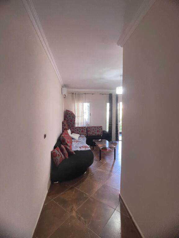 Shitet apartament Plazh 2+1+2 120000€ i diskutushem