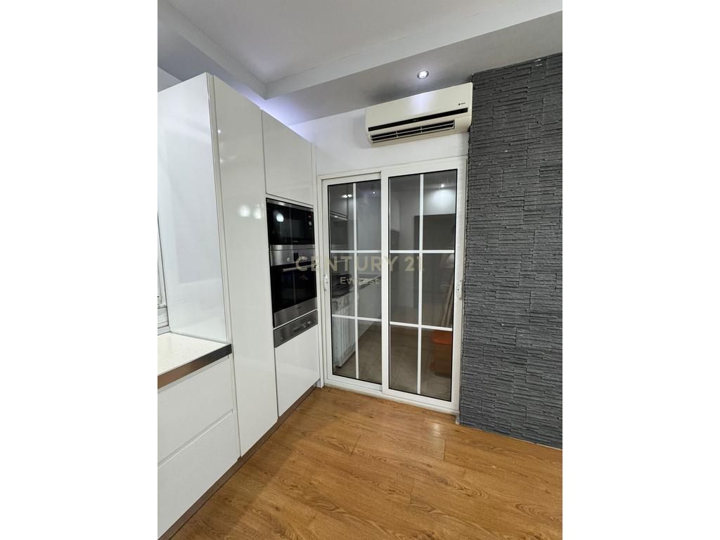 BLV. I RI, APARTMENT 2+1 FOR RENT