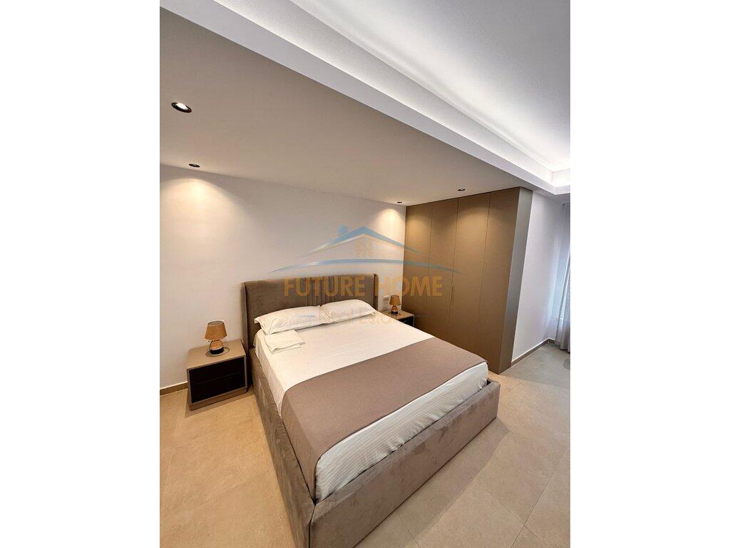 JEPET ME QERA Apartament 1+1, Myslym Shyr