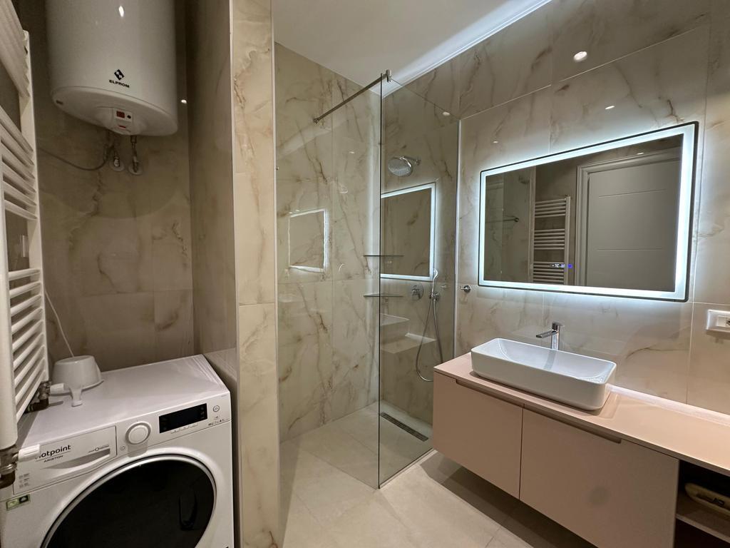 Jepet apartament 2+1+2 tek Square 21!