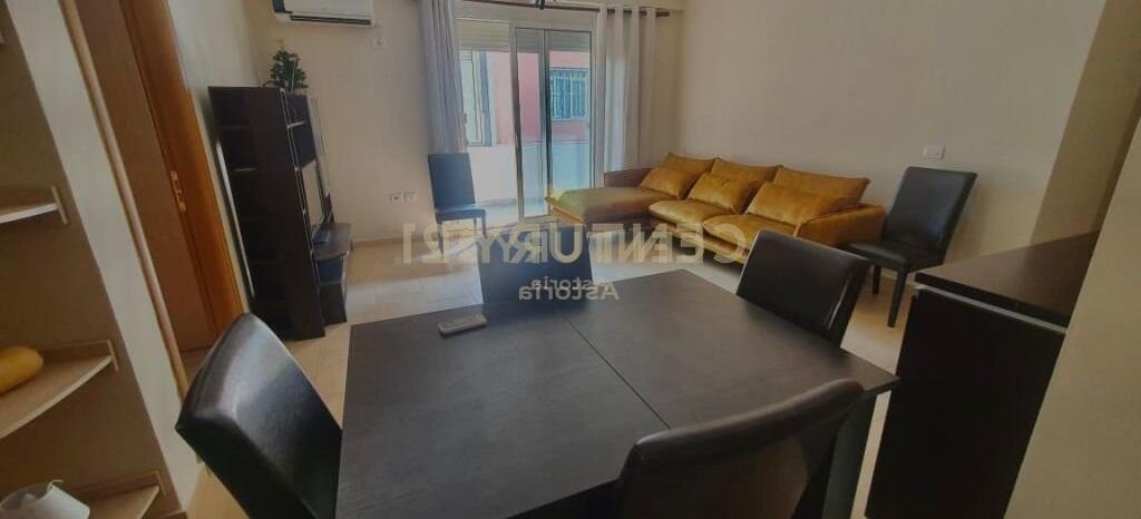 JEPET ME QIRA 1+1 APARTAMENT TE KOPSHTI BOTANIK, KODRA DIELLIT