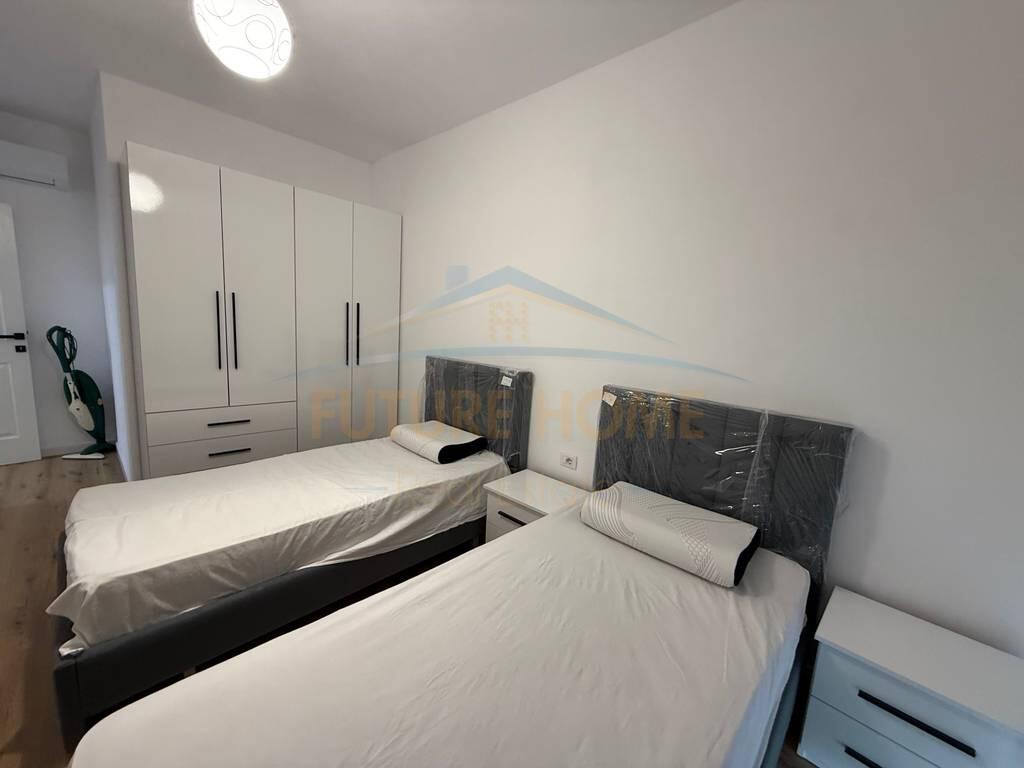 JEPET ME QERA Apartament 2+1+Post Parkimi, Shkolla e Kuqe
