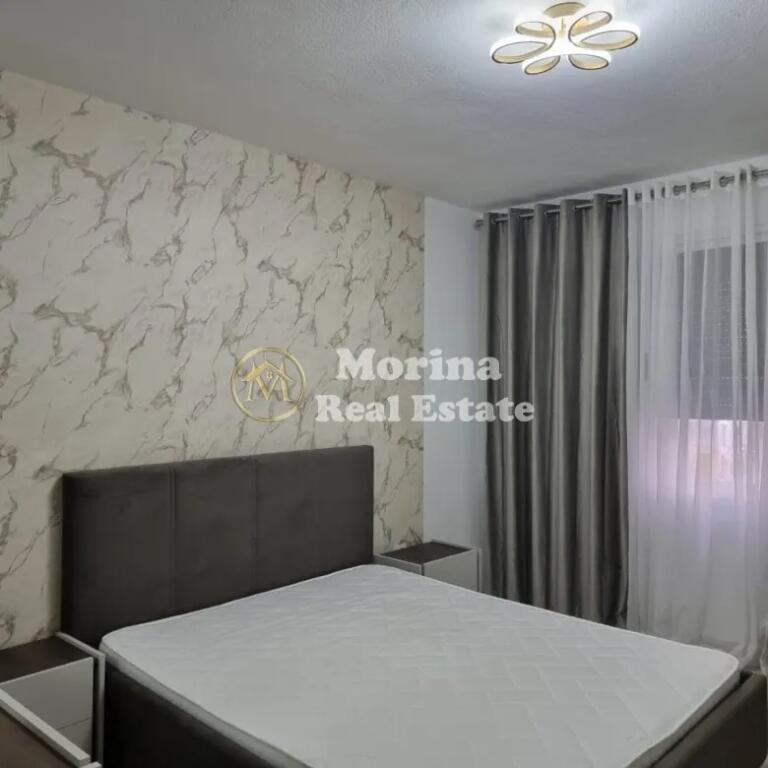 Rent, Apartment 1+1, Commune of Paris, 650 euros/month