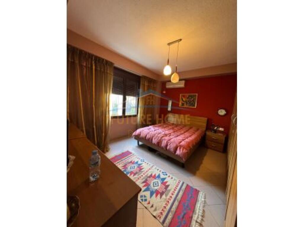 Shitje,Apartament 2+1,Rruga e Kavajes !