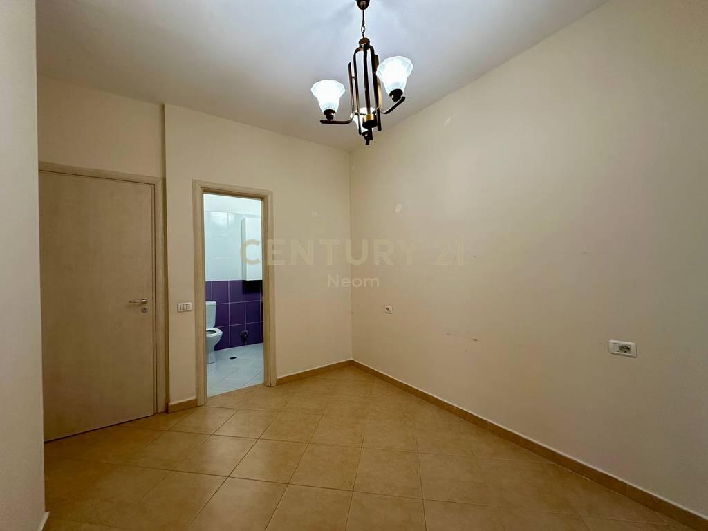 RENT, APARTMENT 3+1+2 ON PETI STREET!