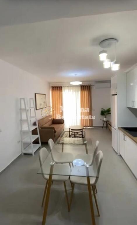 Affitto, Appartamento 1+1, Via Durazzo, 750 Euro