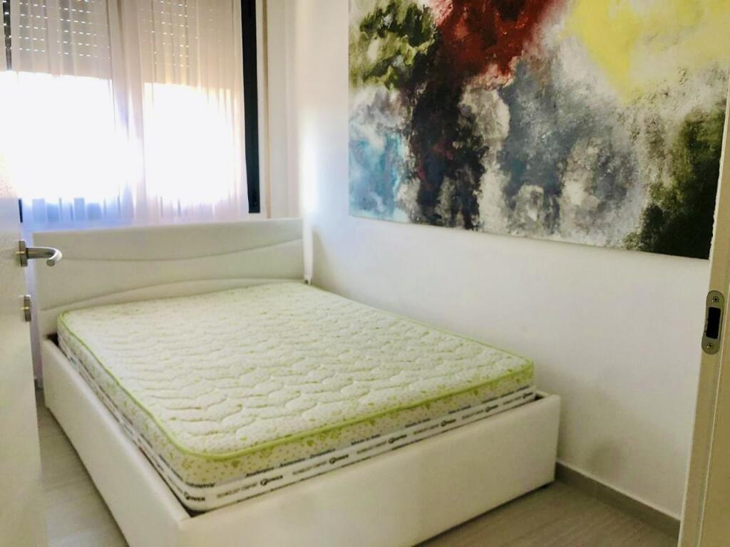 🏡 Jepet me Qira Apartament 2+1 prane Stadiumit Dinamo