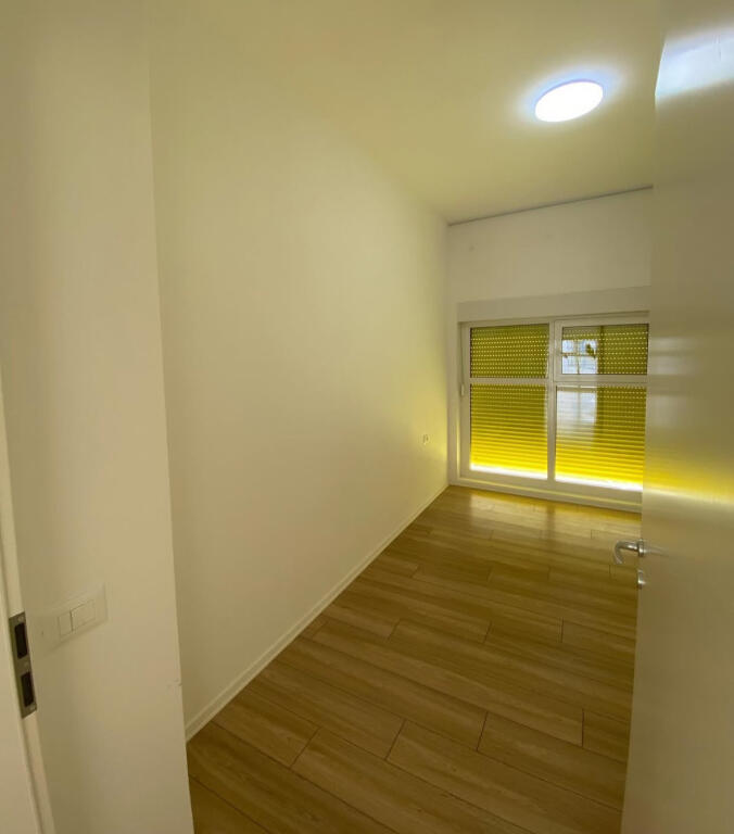 🏠 Jepet Apartament 2+1 me Qera te Mangalem 21, Ali Dem, Tirane