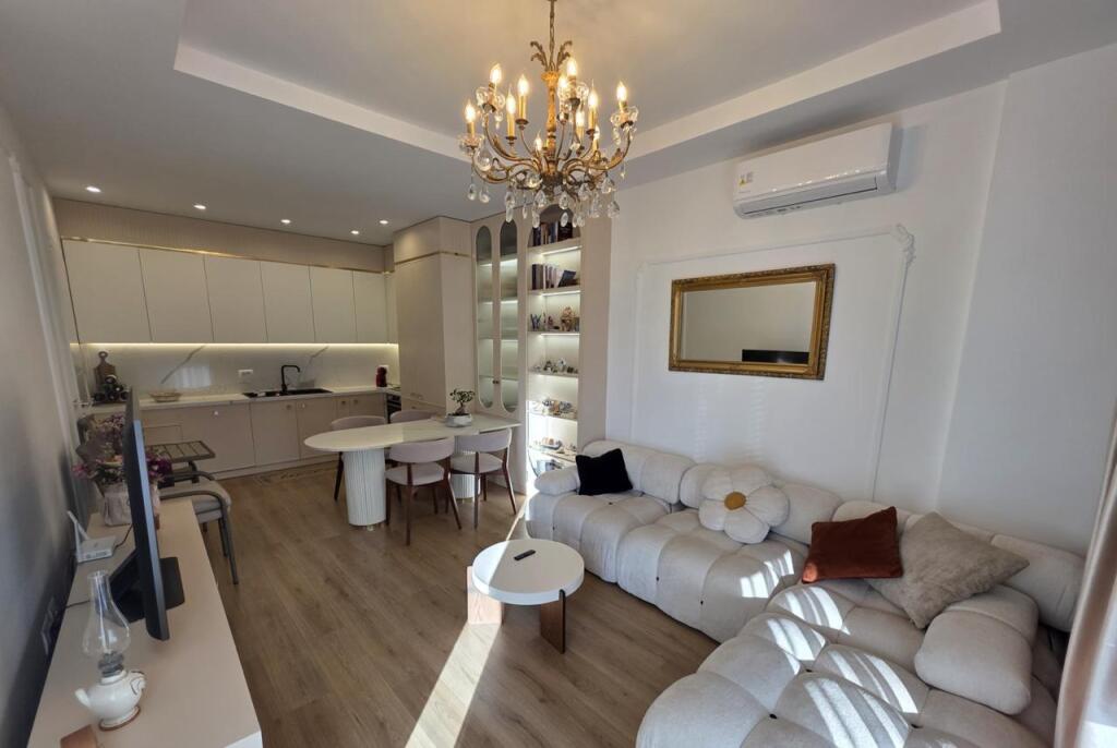 📢Affittasi 1+1 Complesso Erli Porcelan  