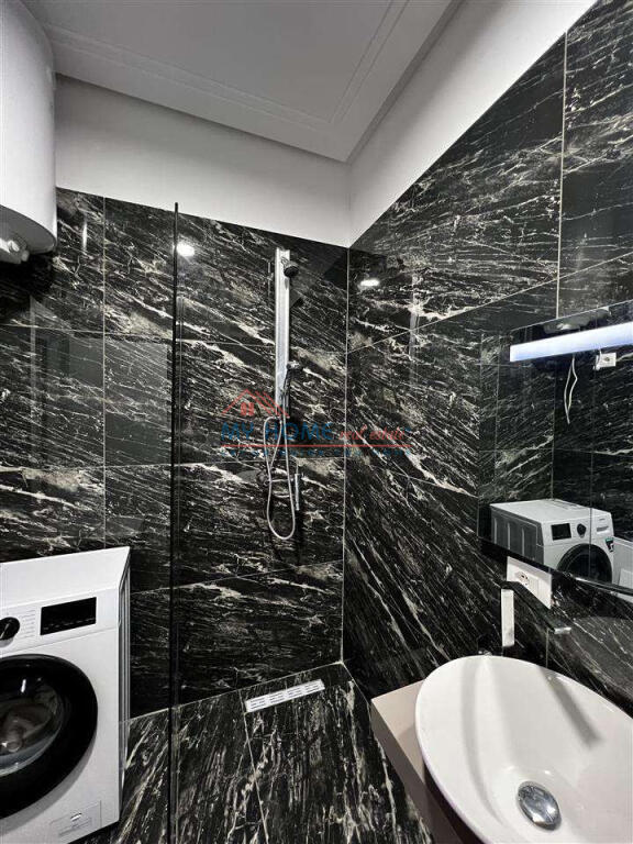 Apartament 1+1 me Qira Shkolla e Kuqe Tirane