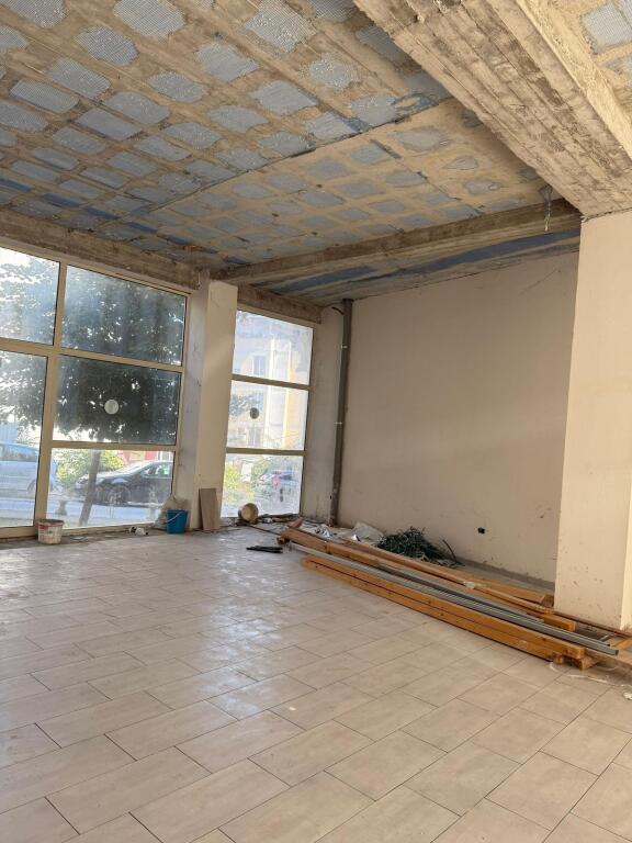 🏢Business Premises for Rent | 📍Liqeni i Thatë | 💶600€ / Month