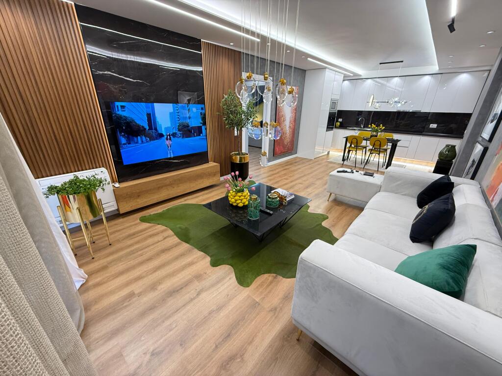 📣 SHITET Apartament 2+1 Me 2 Tualete Dhe Ballkon 📍 Prane Liqenit Te Thate ✨