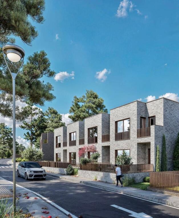 Shitet 2+1+2 tek Park Houses Residence