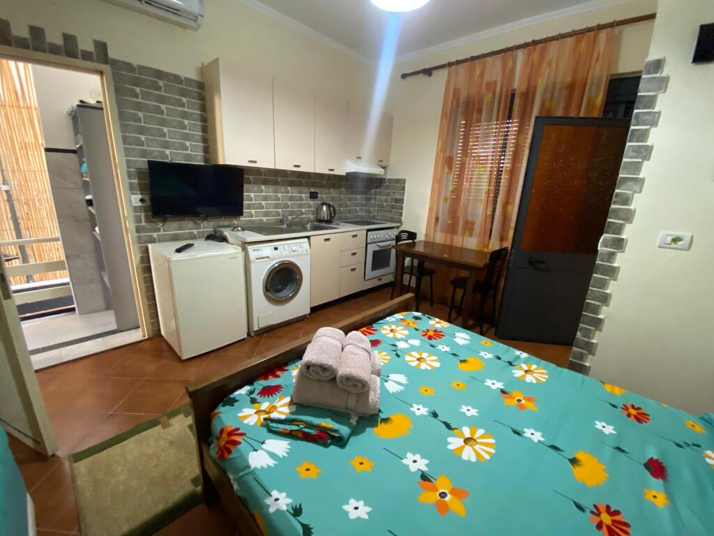 🟢 6 studio apartments for rent, Gjon Mili street