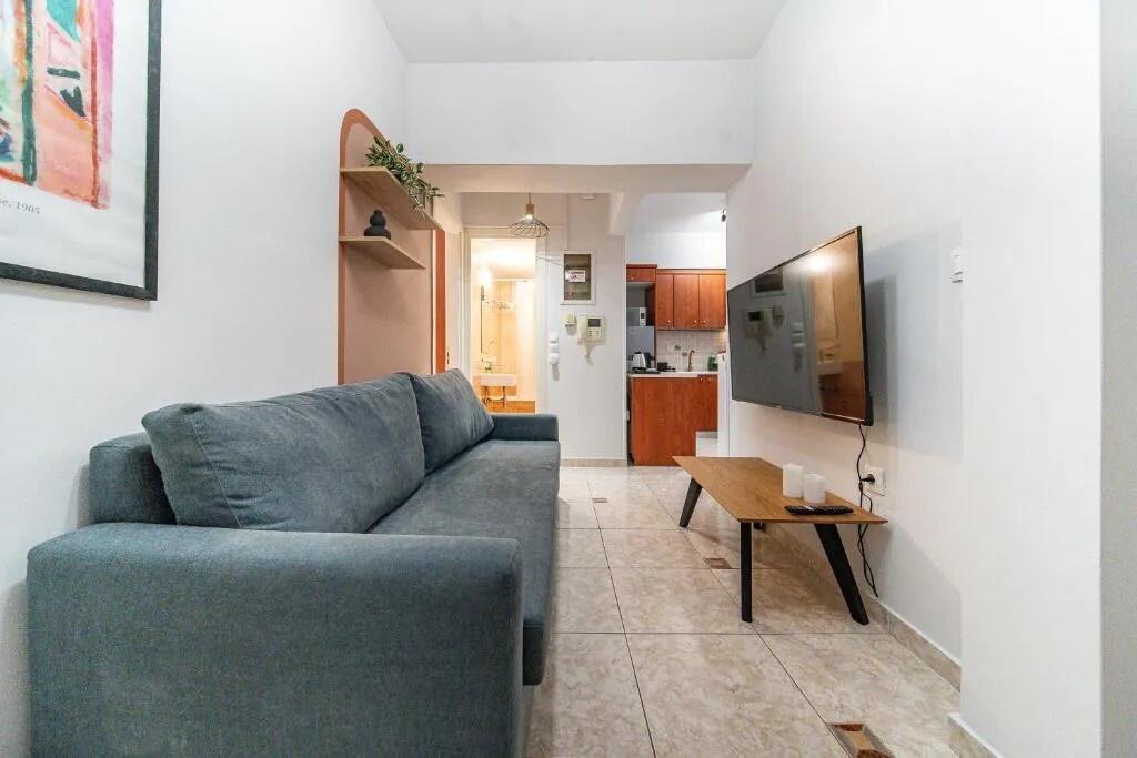 Apartament me qera 1+1 tek Rruga e Dibres (ID B211383) Tirane