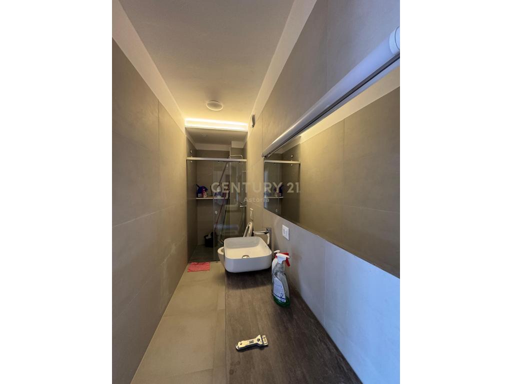 JEPET APARTAMENT 1+1 TE KOMUNA E PARISIT
