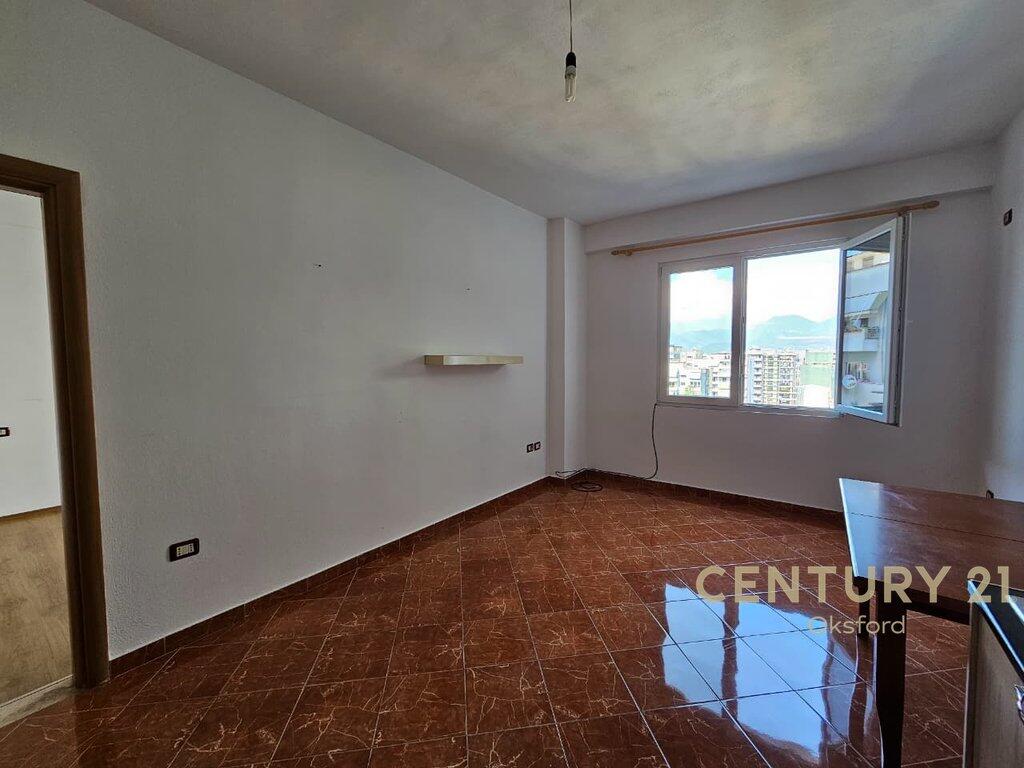 AFFITTASI APPARTAMENTO 2+1 A ASTIR