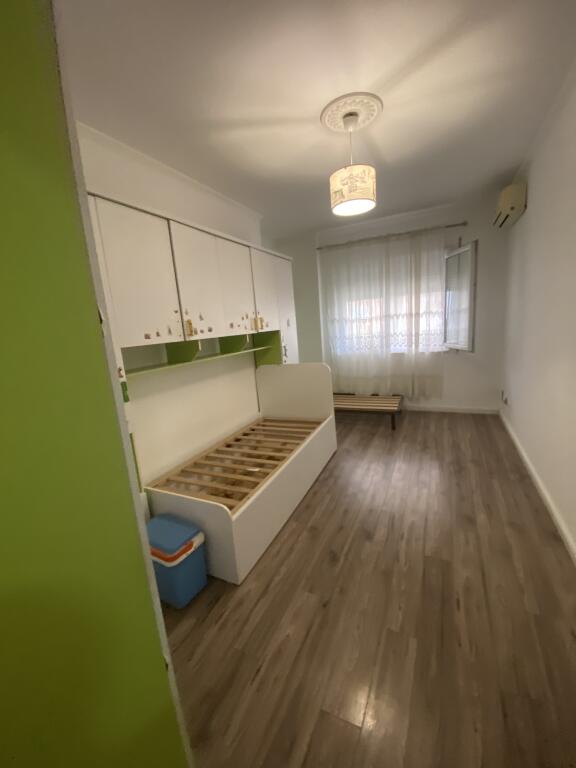 Shitet 2+1,me verande i mobiluar,ne fresk,140.000 leke