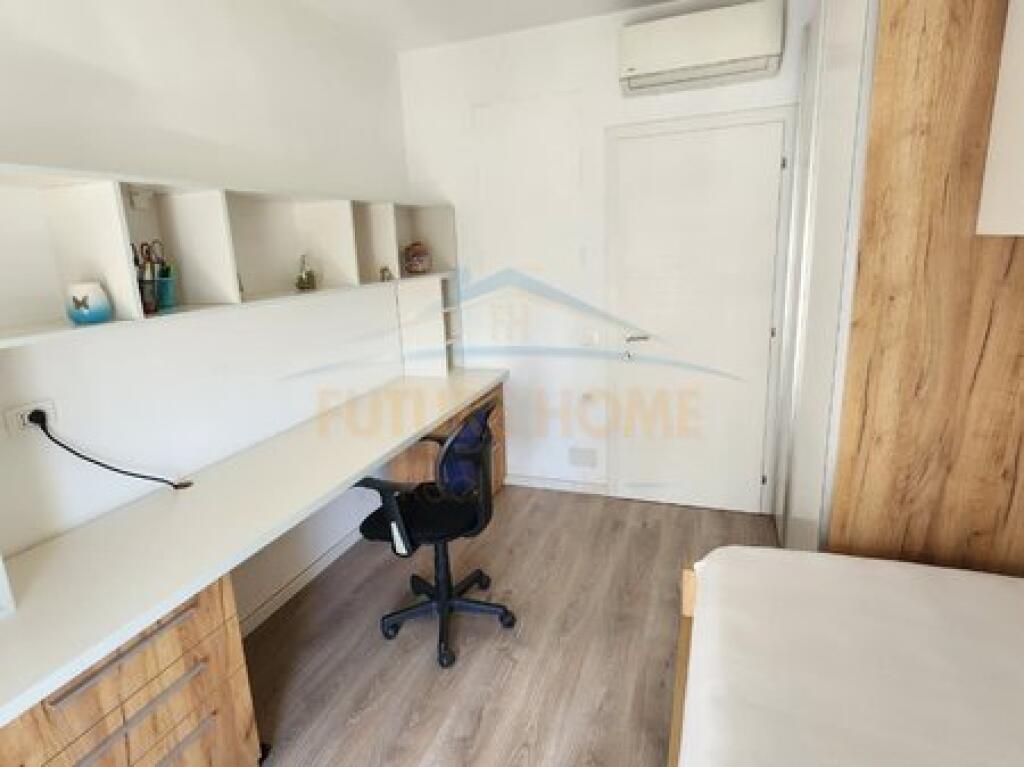 Affitto, Appartamento 2+1, Complesso Kontakt, Tirana