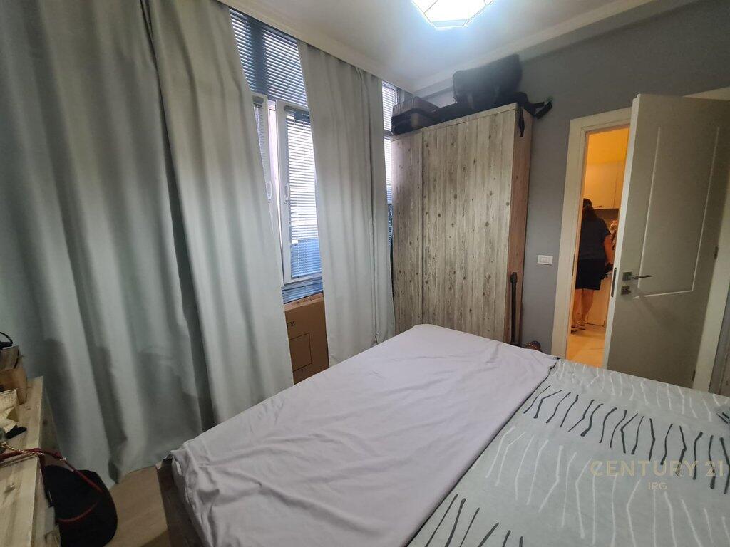 APARTMENT 1+1 NEAR THE PARIS MUNICIPALITY!