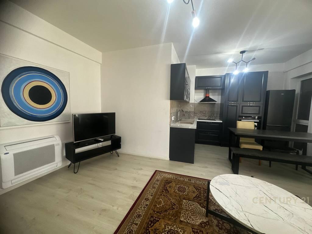 Apartament 2+1+2+Post Parkimi me qera ne zonen e Xhamllikut!