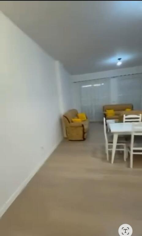 Jepen me qera  apartament  1+1 (Kompleksi Mateo)Kopshti  zologjik  