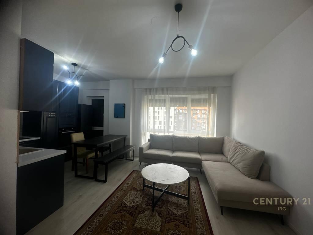 Apartament 2+1+2+Post Parkimi me qera ne zonen e Xhamllikut!