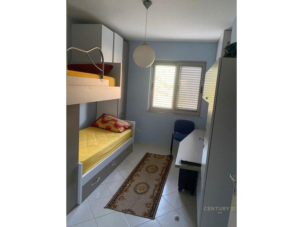 Apartament 2+1+2 me qera ne Fresk